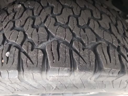 Used 2023 Ford F150 Raptor w/ Raptor Carbon Fiber Package AWD/4WD image 26