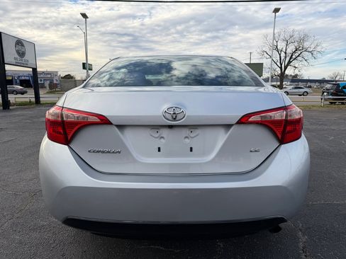 Used 2019 Toyota Corolla L image 6