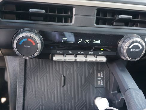 Used 2025 Toyota Tacoma SR w/ SR Upgrade Package image 12