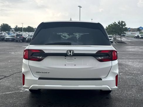 Used 2026 Honda Odyssey EX-L image 6