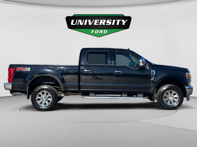 Used 2019 Ford F350 Lariat w/ Lariat Ultimate Package AWD/4WD image 2