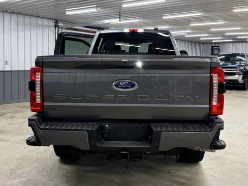 Used 2023 Ford F250 XLT w/ XLT Premium Package AWD/4WD image 5
