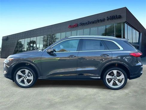 New 2025 Audi Q5 2.0T Premium Plus image 2