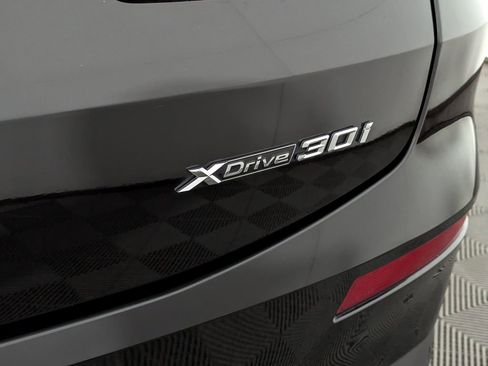 Certified 2024 BMW X4 xDrive30i w/ Convenience Package image 14