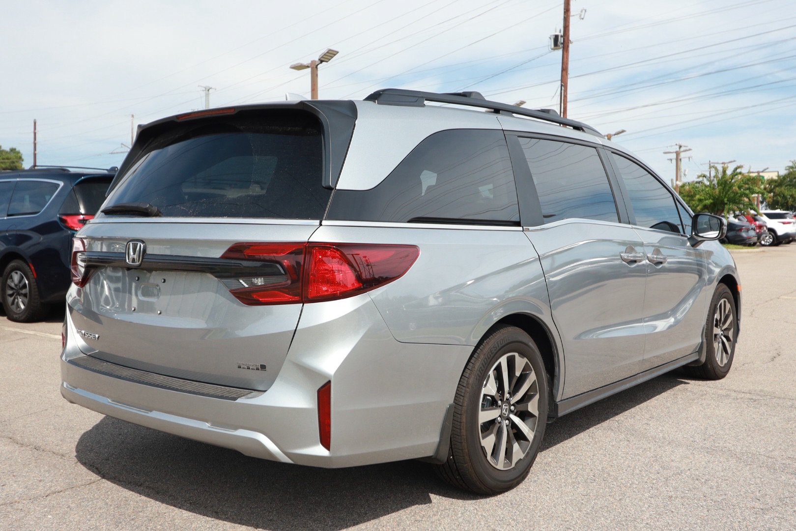 Used 2026 Honda Odyssey EX-L image 5