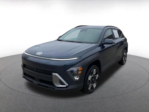 Used 2025 Hyundai Kona SEL image 7