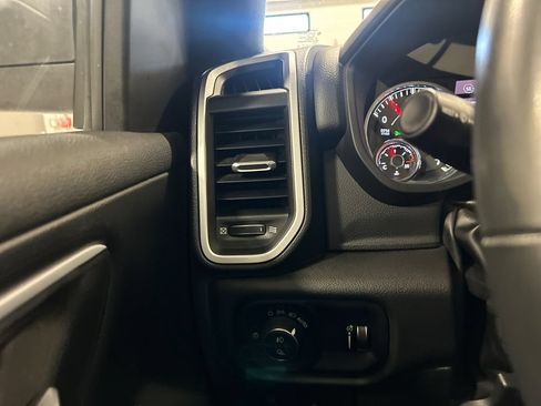 Used 2023 RAM 1500 Big Horn AWD/4WD image 18