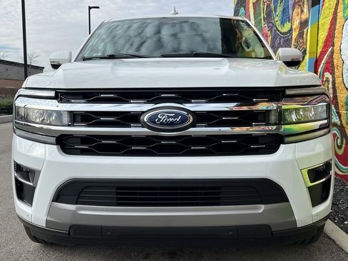 Used 2024 Ford Expedition Max Limited image 43
