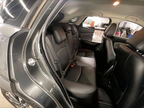 Used 2019 MAZDA CX-3 Touring image 27