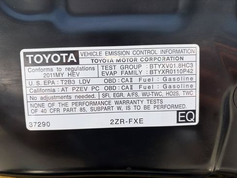 Used 2011 Toyota Prius Four w/ Solar Roof Pkg FWD image 31