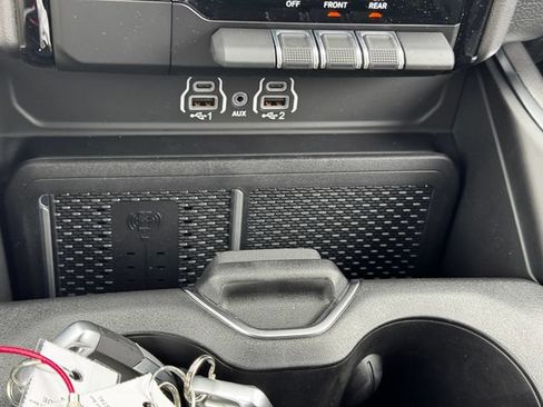 New 2026 RAM 1500 Big Horn AWD/4WD image 36