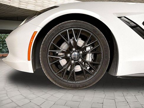 Used 2015 Chevrolet Corvette Stingray Coupe w/ 2LT Preferred Equipment Group RWD image 7