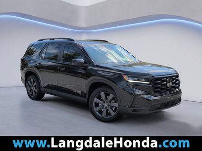 Used 2025 Honda Pilot Sport