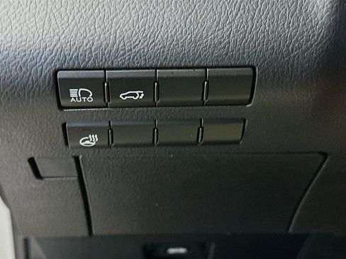 Used 2018 Lexus RX 350L image 16