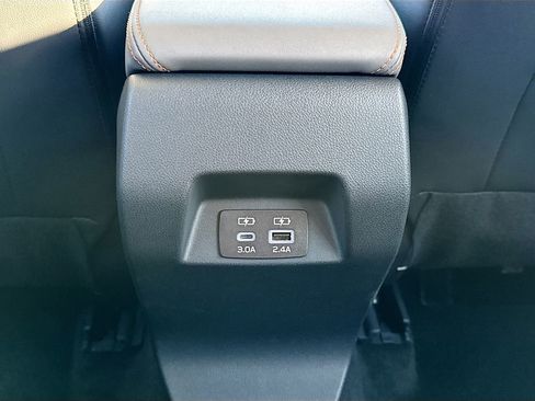 Certified 2025 Subaru Crosstrek 2.5i Limited w/ Crosstrek Mirror Package image 35