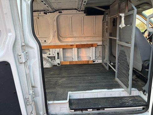 Used 2016 Ford Transit 150 130 Low Roof RWD image 6