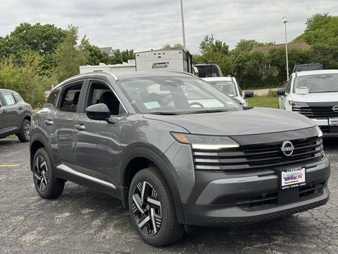New 2026 Nissan Kicks SV FWD image 2