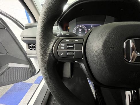 New 2025 Honda Accord LX image 23