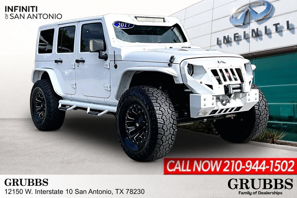 Used 2017 Jeep Wrangler Unlimited Sahara w/ Max Tow Package AWD/4WD image 1