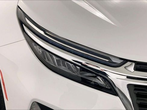Used 2023 Chevrolet Equinox LT FWD image 26