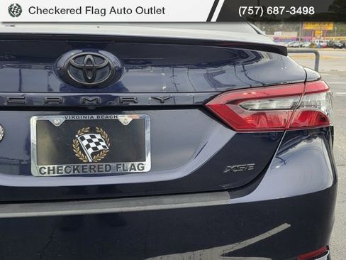 Used 2021 Toyota Camry XSE image 17