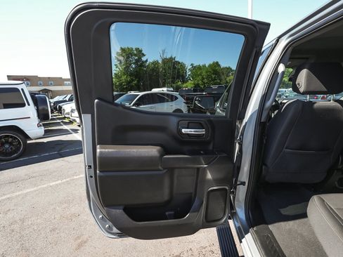 Used 2024 Chevrolet Silverado 1500 Custom w/ LPO, Dark Essentials Package AWD/4WD image 12