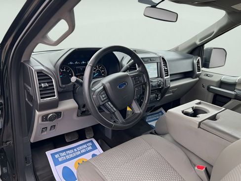 Used 2016 Ford F150 XLT w/ Equipment Group 302A Luxury image 19