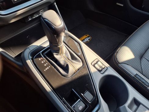 Used 2024 Subaru Crosstrek 2.5i Wilderness w/ Crosstrek Mirror Package image 18