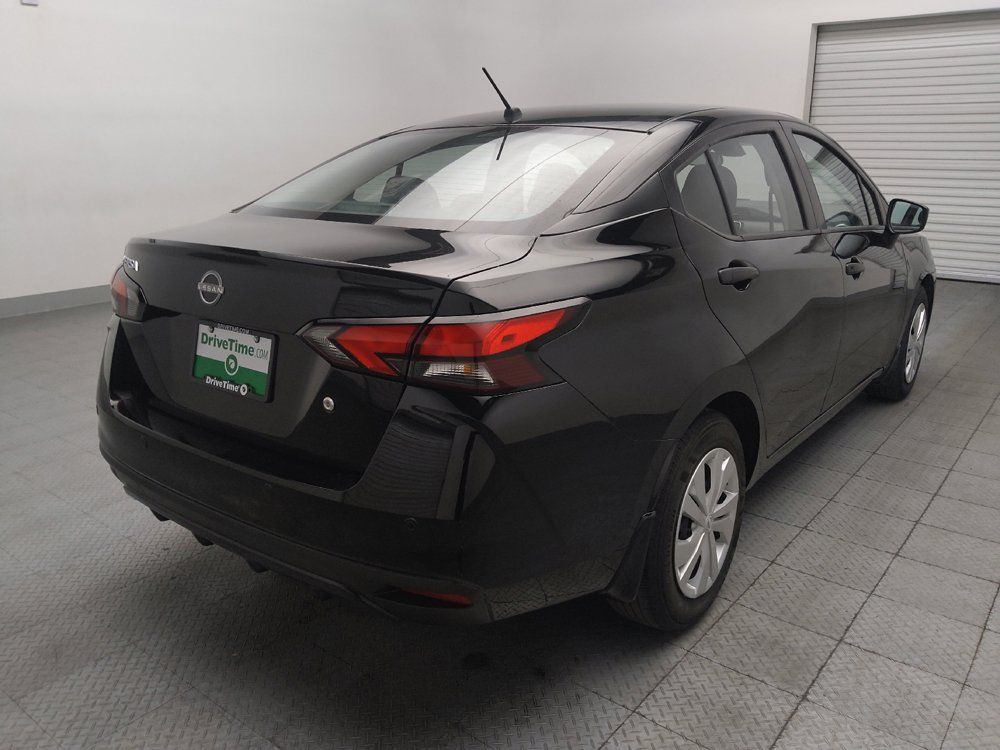 Used 2024 Nissan Versa S w/ Trunk Package FWD image 9