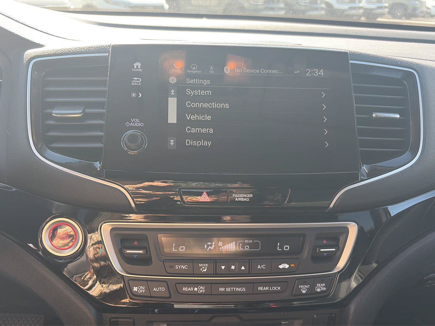 Used 2020 Honda Pilot Touring image 9