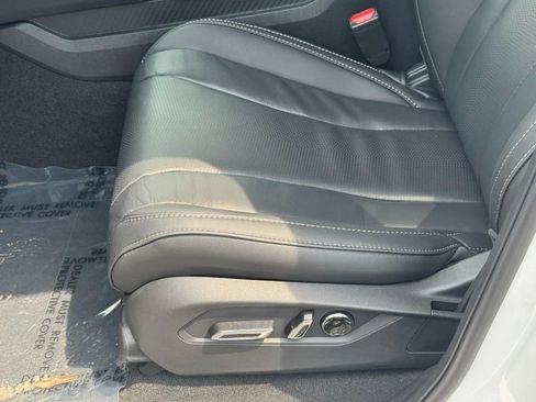 Certified 2026 Acura MDX SH-AWD w/ Technology Package image 22