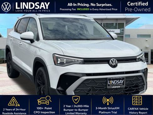 Used 2025 Volkswagen Taos SE image 1