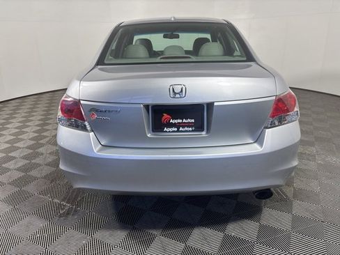 Used 2010 Honda Accord EX-L image 5