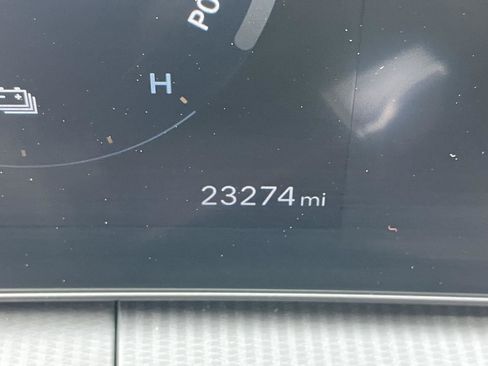 Used 2025 Hyundai Santa Fe Calligraphy AWD/4WD image 3