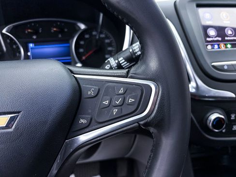 Used 2022 Chevrolet Equinox LT image 24