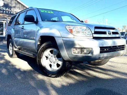 Used 2004 Toyota 4Runner Sport AWD/4WD image 3