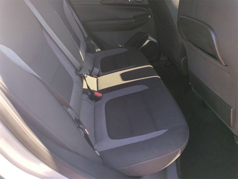 Used 2025 Chevrolet TrailBlazer LT image 24