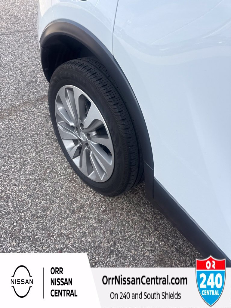 Used 2019 Buick Encore Preferred w/ Safety Package FWD image 10