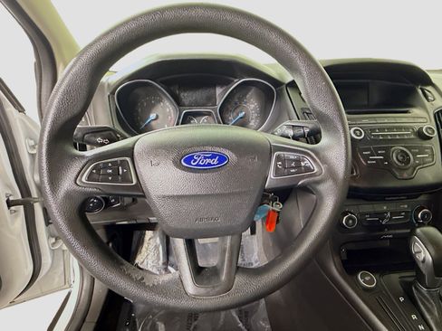Used 2016 Ford Focus S image 13