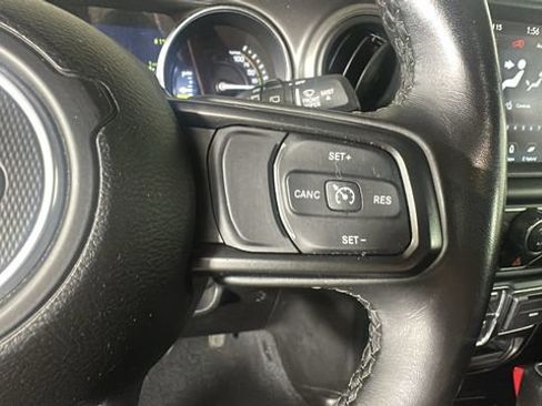 Used 2023 Jeep Wrangler Unlimited w/ Cold Weather Group AWD/4WD image 18