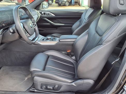 Used 2025 BMW 430i Convertible image 23