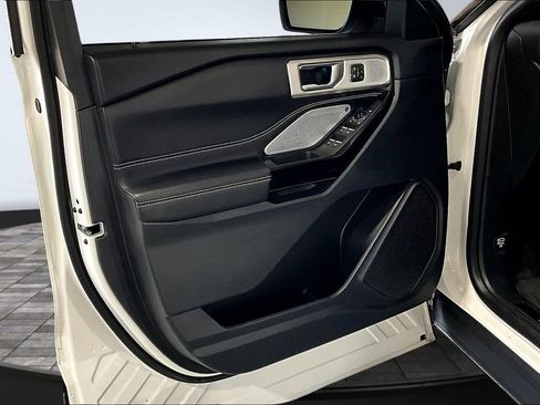 Used 2022 Ford Explorer ST w/ Equipment Group 401A image 23