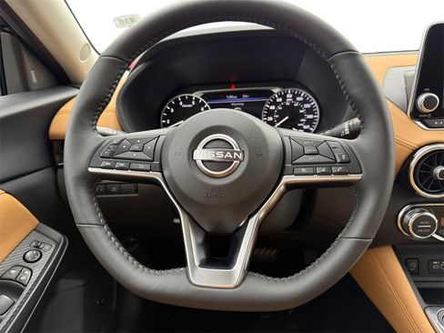 New 2025 Nissan Sentra SV w/ SV Premium Package image 12