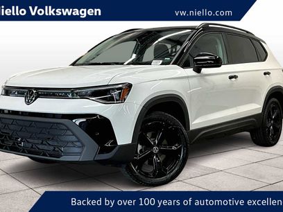New 2025 Volkswagen Taos SE