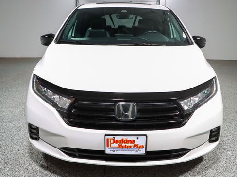 Used 2023 Honda Odyssey Sport image 4