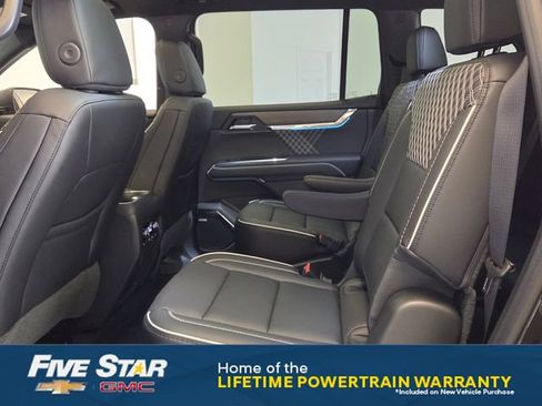 New 2026 GMC Acadia Denali w/ Super Cruise Package image 13