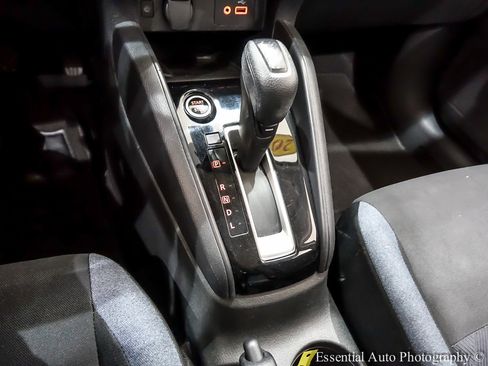 Used 2023 Nissan Versa SV image 22