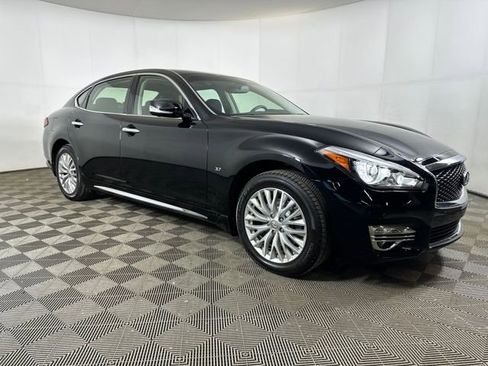 Used 2015 INFINITI Q70 L 3.7 image 2