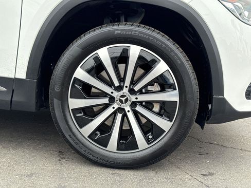 Used 2023 Mercedes-Benz GLA 250 4MATIC image 6