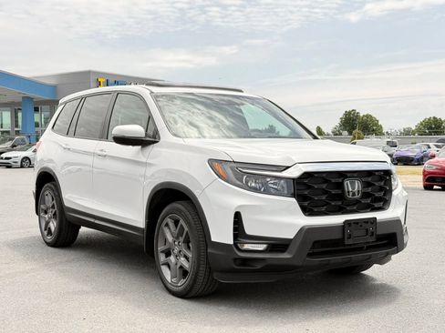 Used 2023 Honda Passport EX-L image 6